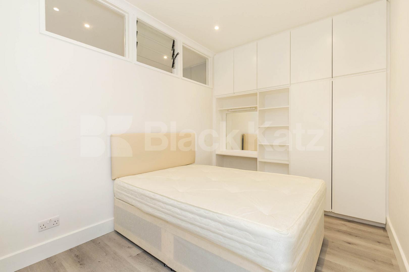 Newly refurbished 2 bed in a stunning period building mins to tube & heath Belsize Park Gardens, Hampstead - Belsize Park